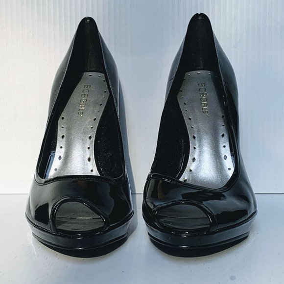 BCBGirls black, Patent Leather Heels 7.5 - Picture 5 of 8